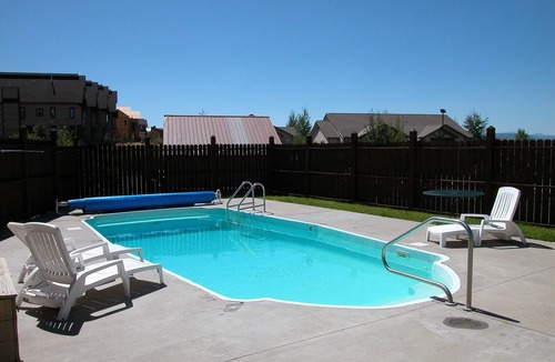 Steamboat Springs Condo | SHB26 | Minutes from Slopes | Free City Bus | Hot Tub