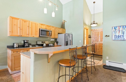 Mountain House Condo | Short Walk to Lifts/Base Area from this Condo, Mountain Views from Balcony