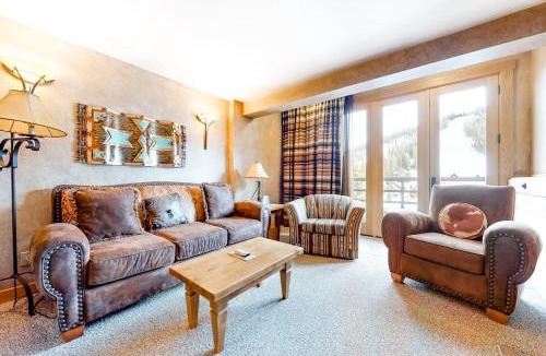 Big Sky Apartment | Shoshone 1965