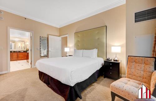Las Vegas House | Signature 2Br3Ba F1 View Balcony Ste 29-819 and 21