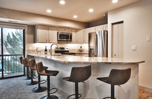 North Park City Condo | Silver Cliff Condo - Steps to PC Skiing and Old Town, Slps up to 10