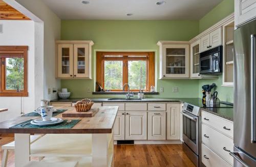 Sunset Ridge House | Silver Lining Lodge 374 I Amazing Views I Private Hot Tub I Activity Program