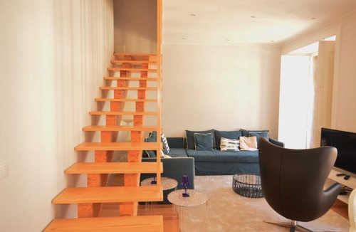 Santa Maria Maior Apartment | Silver Side River