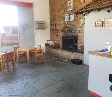 Burns Hotel | Silver Spur Motel