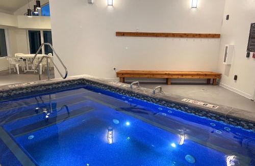 Wildernest House | Silverthorne Condo w/Views ~ 11 Mi to Ski Slopes