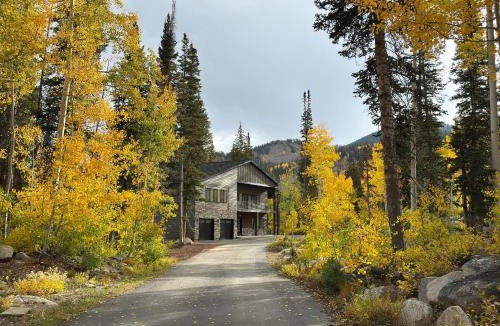 Salt Lake Mountain Resorts House | Silverview Lodge