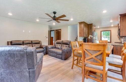 Sioux Falls House | Sioux Falls Home Near Downtown: 2 Living Areas!