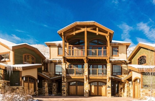 Park City Condo | Ski and Golf at your door step-Fairway Springs - Hot Tub!