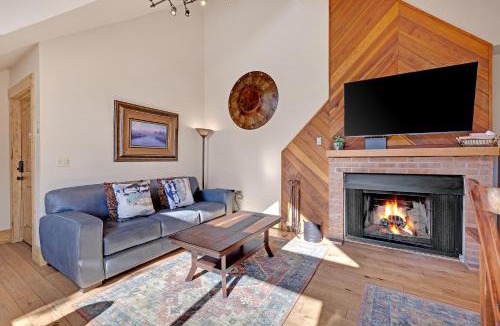 Historic District Apartment | Ski Country Penthouse 4 by Ski Country Resorts