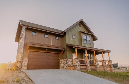 Grand Elk Ranch House | Ski Granby Ranch five minutes from the house