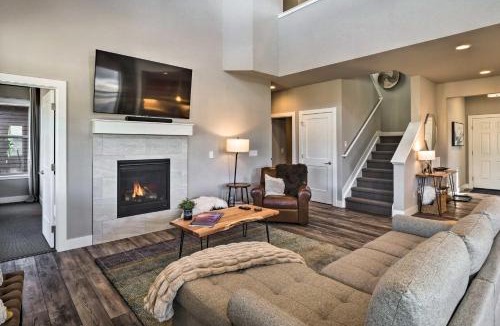Grand Elk Ranch House | Ski & Hike: Home w/Hot Tub + Gas Grill in Granby