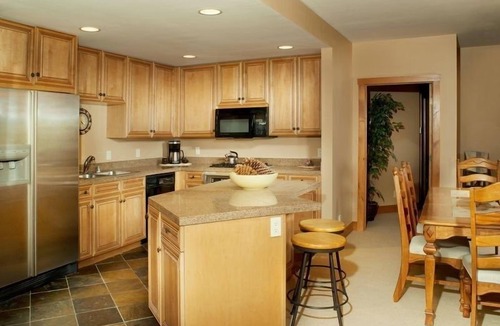 River Run Condo | Ski-In Condo with Access to Sauna, Pool + Hot Tub