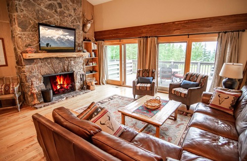 Teton Village House | Ski In, Family Sized Teton Village Townhouse
