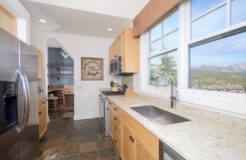 Saddle Ridge House | Ski-In/Ski-Out Chalet | Lone Peak Views | Private Hot Tub