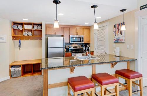 Winter Park House | Ski In Ski Out Condo 4574 I Huge Hot Tub I Great Views I Activity Program