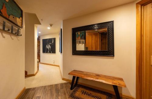 Downtown Park City Apartment | Ski in Ski out Main Street Balcony Hot Tub