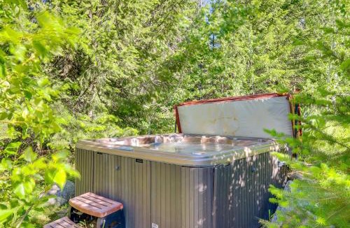 Tamarack House | Ski-In/Ski-Out! Mtn-View Donnelly Home w/Hot Tub