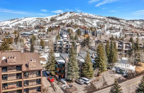 Steamboat Springs House | Ski Ranch Loft, Short Easy Walk to Slopes, 2 King Bedrooms And Loft