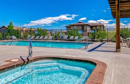 Bear Hollow Village House | Ski view condo with fast WiFi private grill easy ski access pool & hot tub