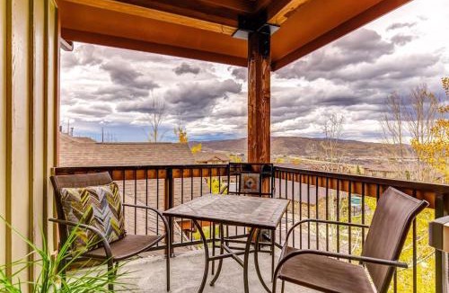Bear Hollow Village House | Ski view condo with fast WiFi private grill easy ski access pool & hot tub