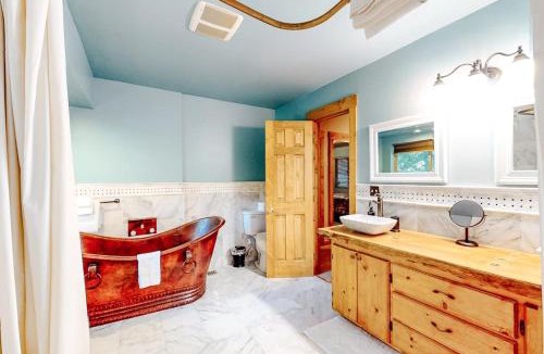 Crestline House | Sky High Cabin