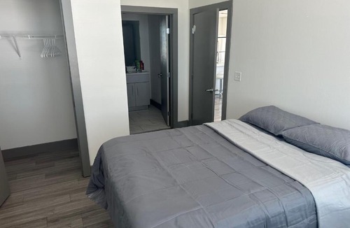 Downtown Springfield Apartment | Sky Life!