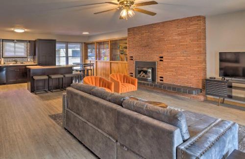 Deadwood Apartment | Sleek Deadwood Getaway < 1 Mi to Downtown!
