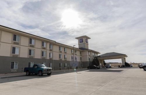 Casper Hotel | Sleep Inn & Suites Evansville - Casper