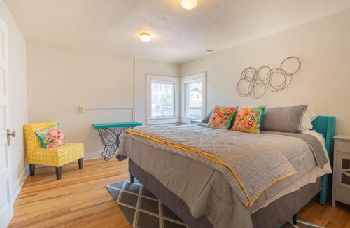 Salida House | Sleeps 10 Walkable to Everything Pets Game Room