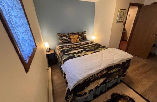 Crosby Apartment | Slew Shark Suite