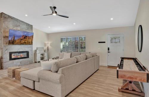 Summit Ridge House | Slice Of Paradise, Remodel w FREE Heated Pool