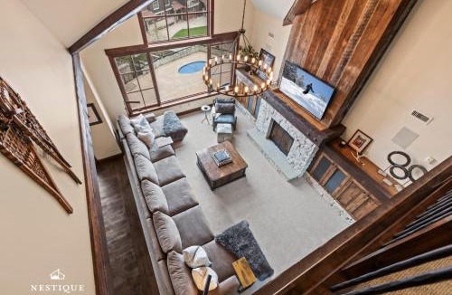 North Park City Apartment | Slopeside Sanctuary at Silver Star Resort Ski-In Ski-Out Condo Hosted by Nestique