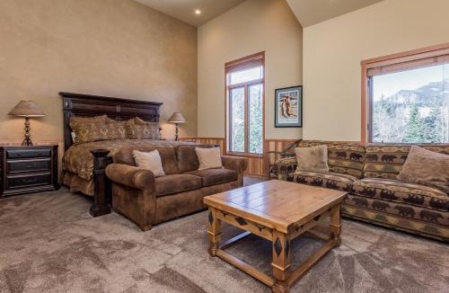 Mammoth Lakes House | Snowcreek V 820