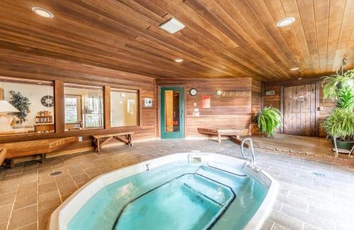 Mountain House House | Snowdance #103 Building A