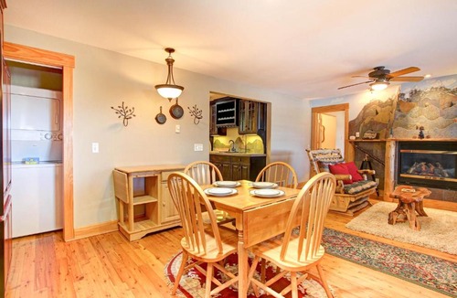 Estes Park Apartment | Snowdrift Peak 203 Condo