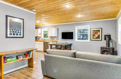 Snoqualmie Pass House | Snowdrop Summit Cabin