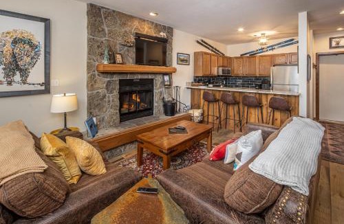 Big Sky House | Snowflake at Skycrest