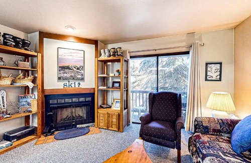 North Park City Apartment | Snowflake Sanctuary