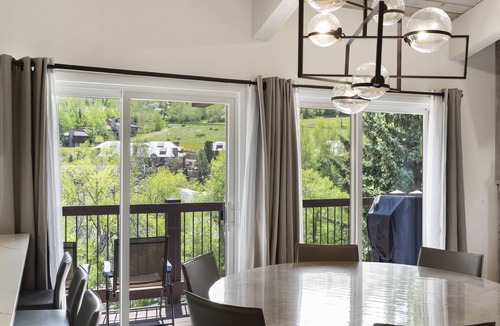 Snowmass Village Condo | Snowmass Mtn Views! Updated Decor, Balcony, Pool, Hot Tub, Gas FP, W/D & Shuttle Access