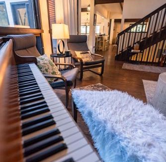Fox Farm House | Soaring pines #2193