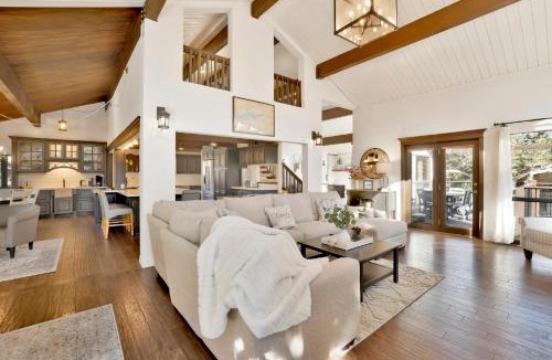 Fox Farm House | Soaring Pines Big Bear Retreat | Spa & Game Room Sauna