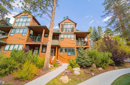 Keystone House | Soda Spring II 1935 by SummitCove Lodging in Colorado