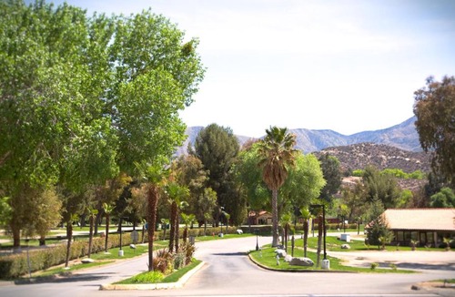 Acton Resort | Soledad Canyon Deluxe Cabin 23