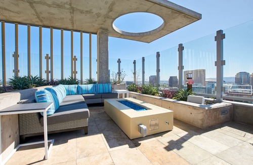 Downtown Phoenix Apartment | Sonder at McKinley | Two-Bedroom Apartment w/Balcony