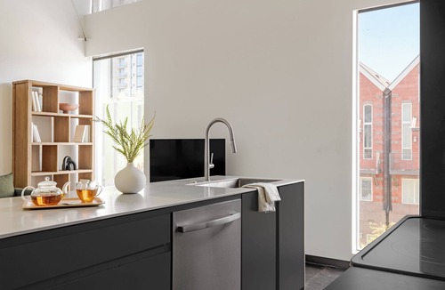 Evans Churchill Apartment | Sonder Ida | Two-Bedroom Apartment