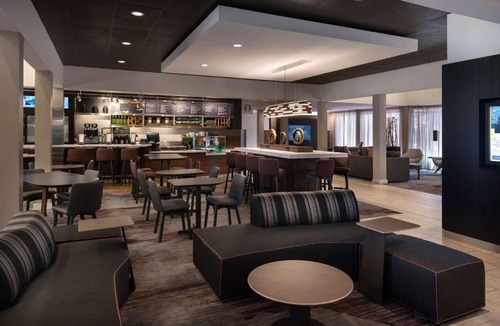 Camelback East Hotel | Sonesta Select Phoenix Camelback