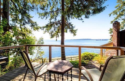 Bainbridge Island Hotel | Sound View