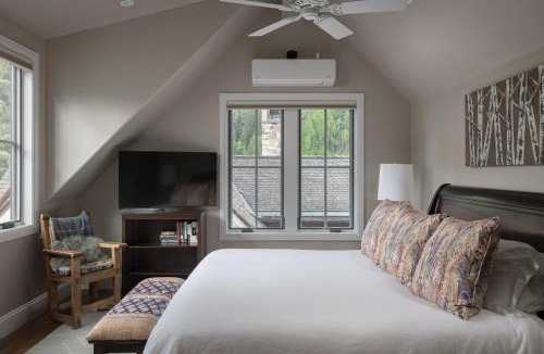Telluride Villa | South Oak Retreat - convenient luxury by gondola!