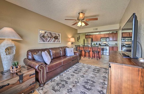 Oak Creek House | South Sedona Condo w/Pool Access - Walk to Shops!