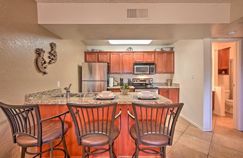 Oak Creek House | South Sedona Condo w/Pool Access - Walk to Shops!